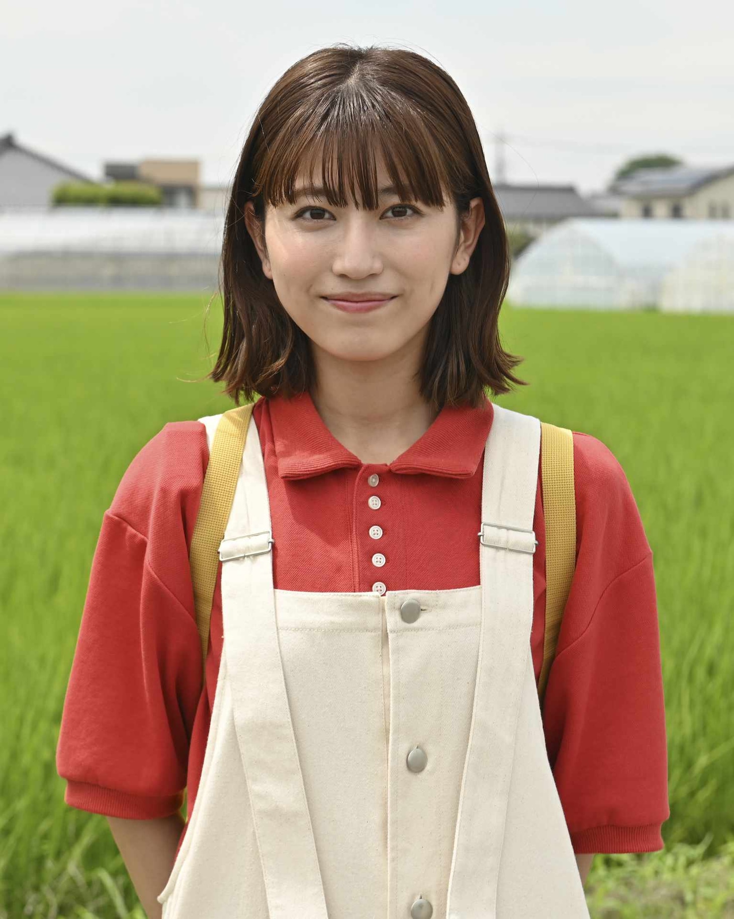 喜多乃愛扮する豊島七海。(c)依子・一迅社／ABC