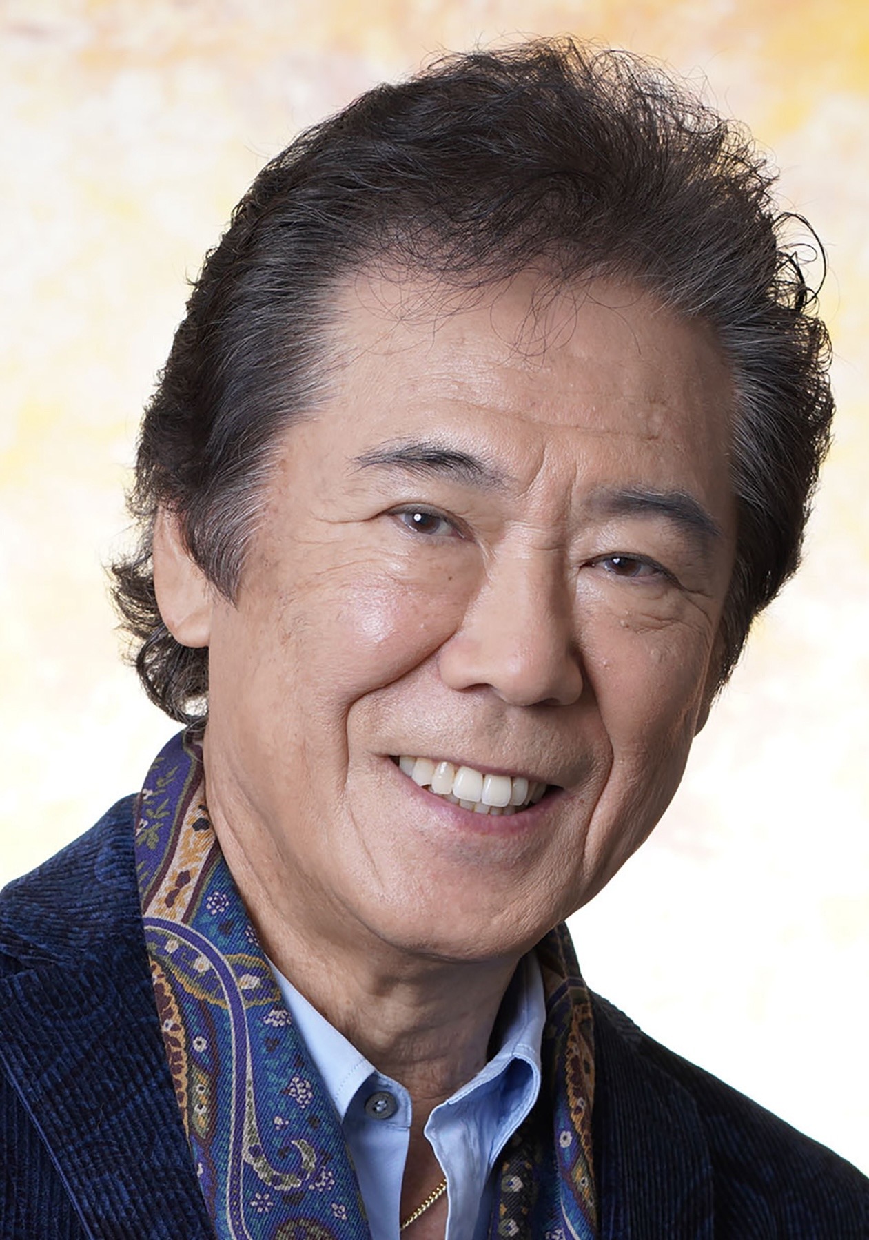 西岡徳馬