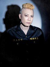 兼崎健太郎扮する武藤泰宏。