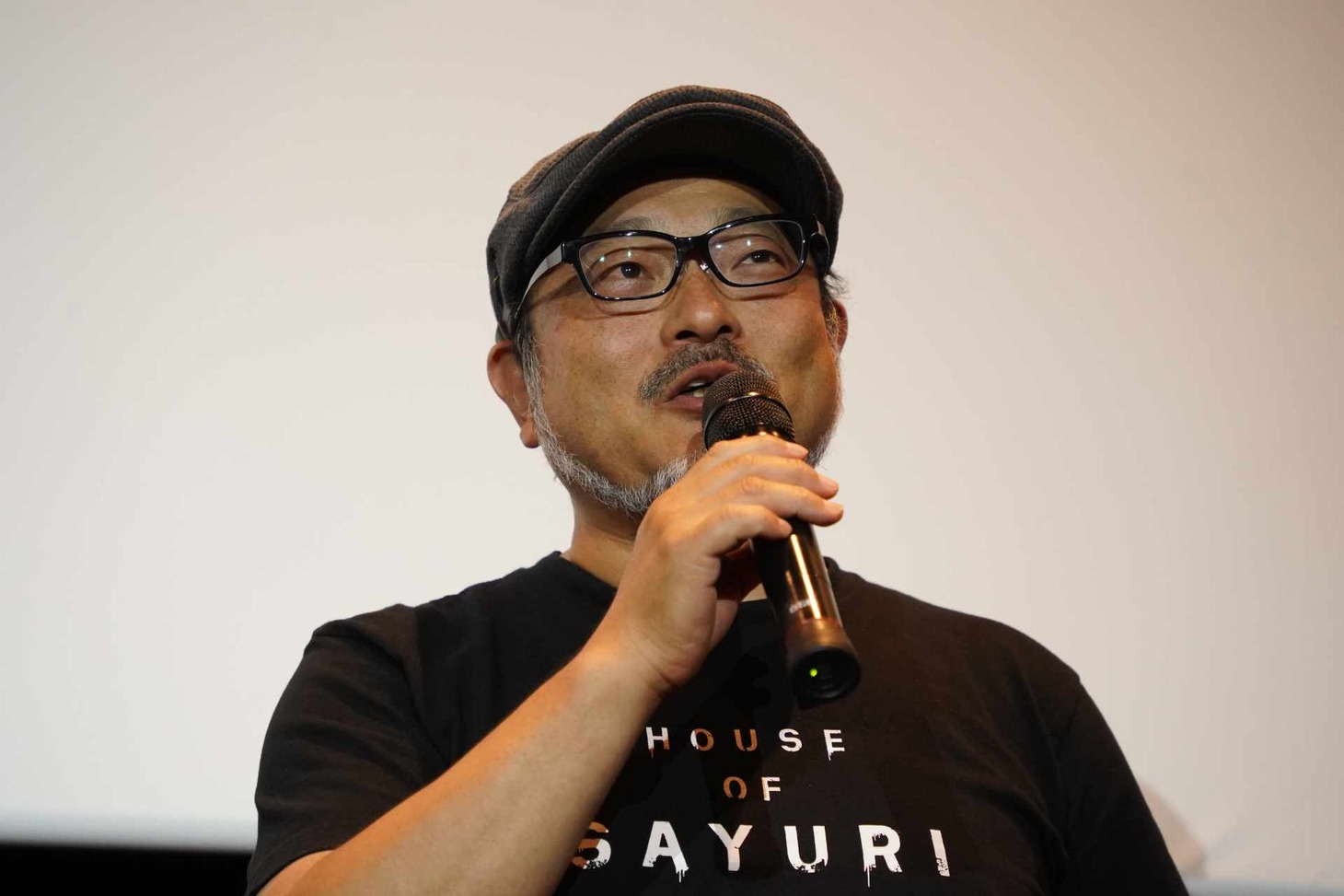 白石晃士監督