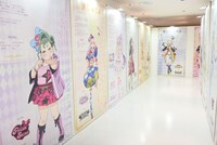 アイドル名鑑の様子。