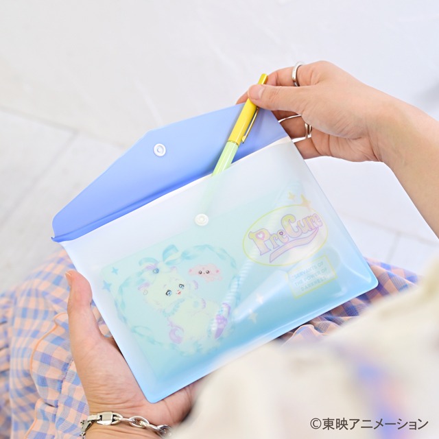 「エンベロープケース（キュアホワイト）」