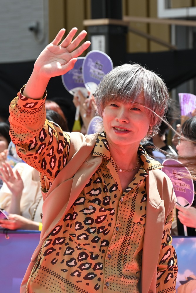 岡本信彦
