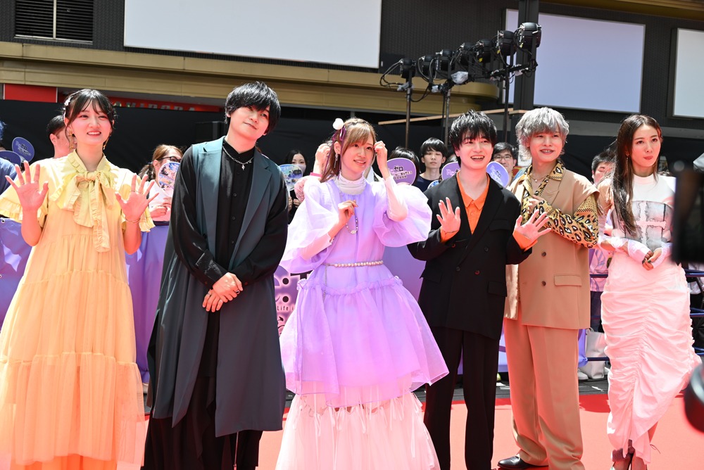 アニメ「Re:ゼロから始める異世界生活」3rd seasonジャパンプレミアカーペットイベントの様子。