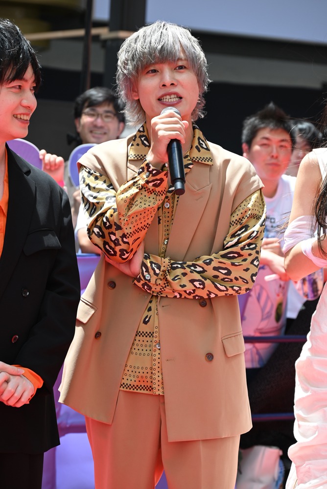 岡本信彦
