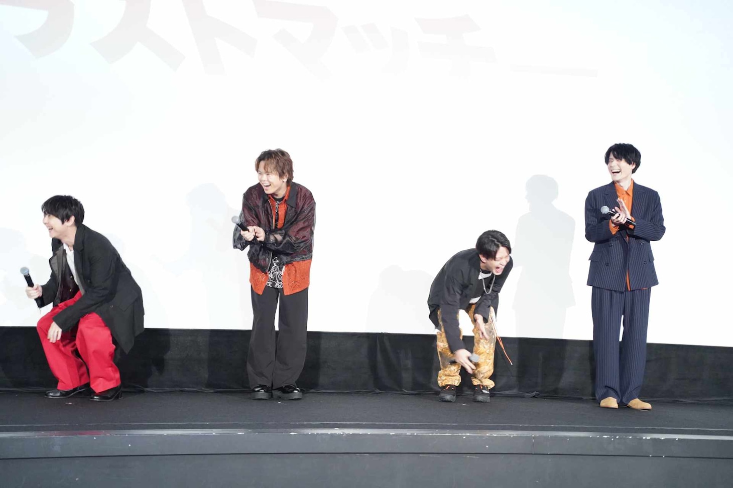 入野自由の登場に爆笑する梶裕貴、村瀬歩、石川界人、内山昂輝。