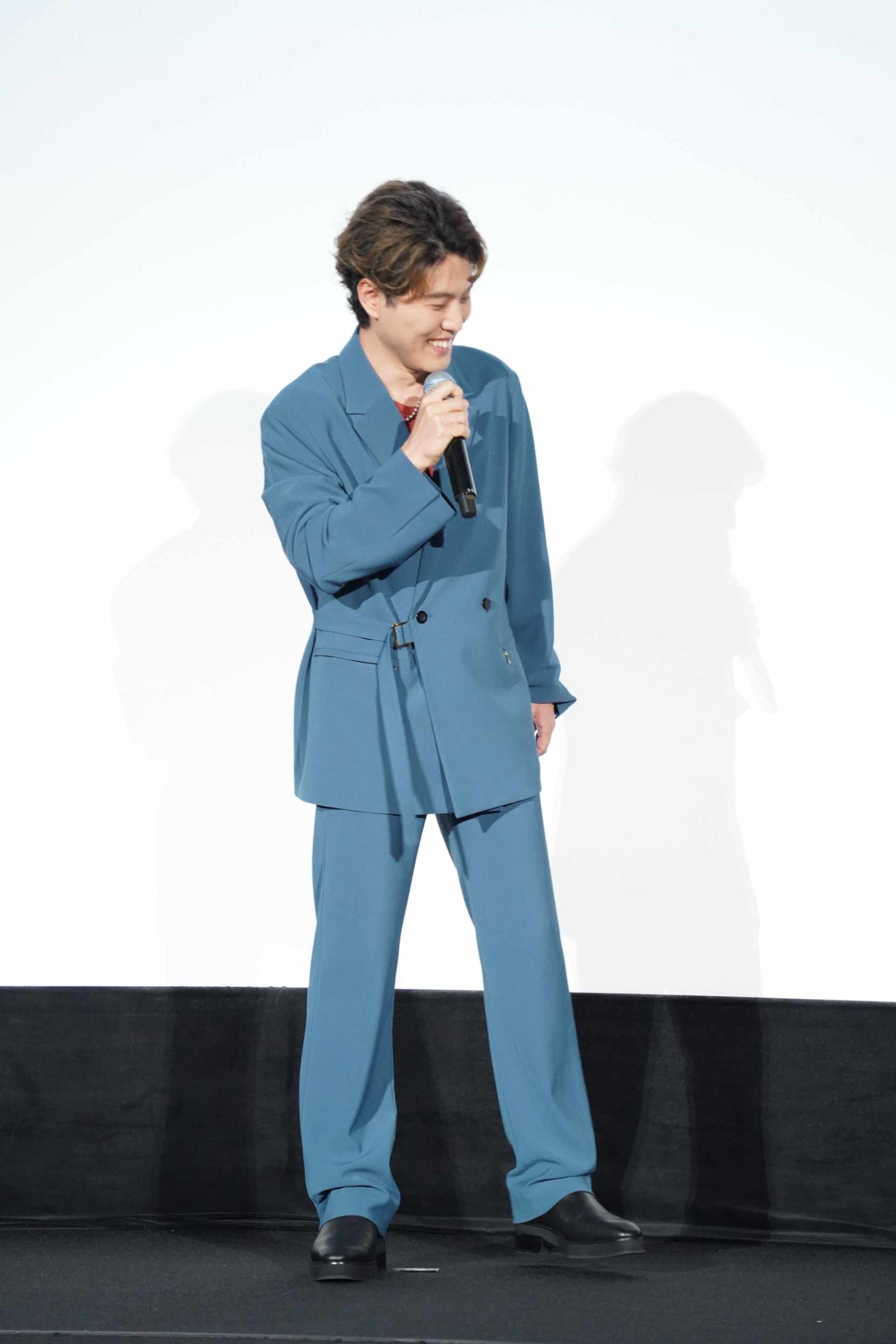 入野自由