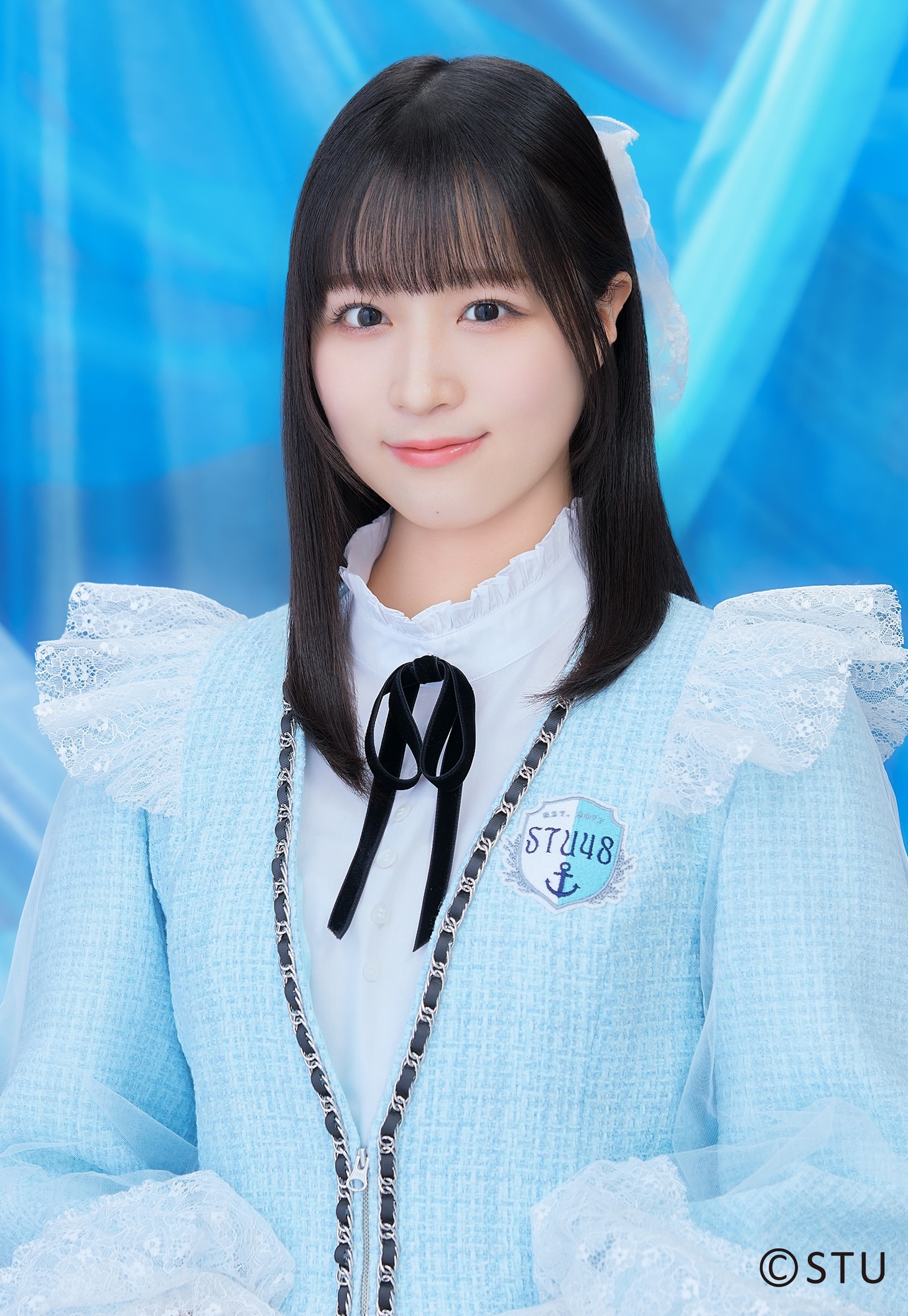 犬吠埼風役の原田清花（STU48）。