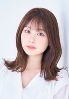 三好夏凜役の伊藤優衣。