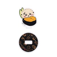 「むちゃうま!!ちいかわ寿司」で販売されるアクリルスタンドinカプセル。