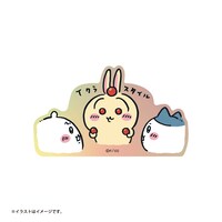 「むちゃうま!!ちいかわ寿司」で販売されるトレーディングホログラムステッカー。