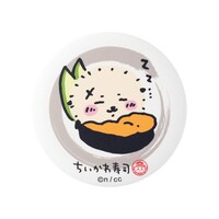 「むちゃうま!!ちいかわ寿司」で販売される缶バッジinカプセル。