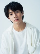 村上役の佐藤たかみち。