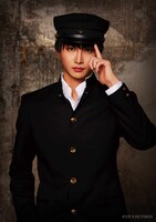 岐洲匠扮するタミヤ。