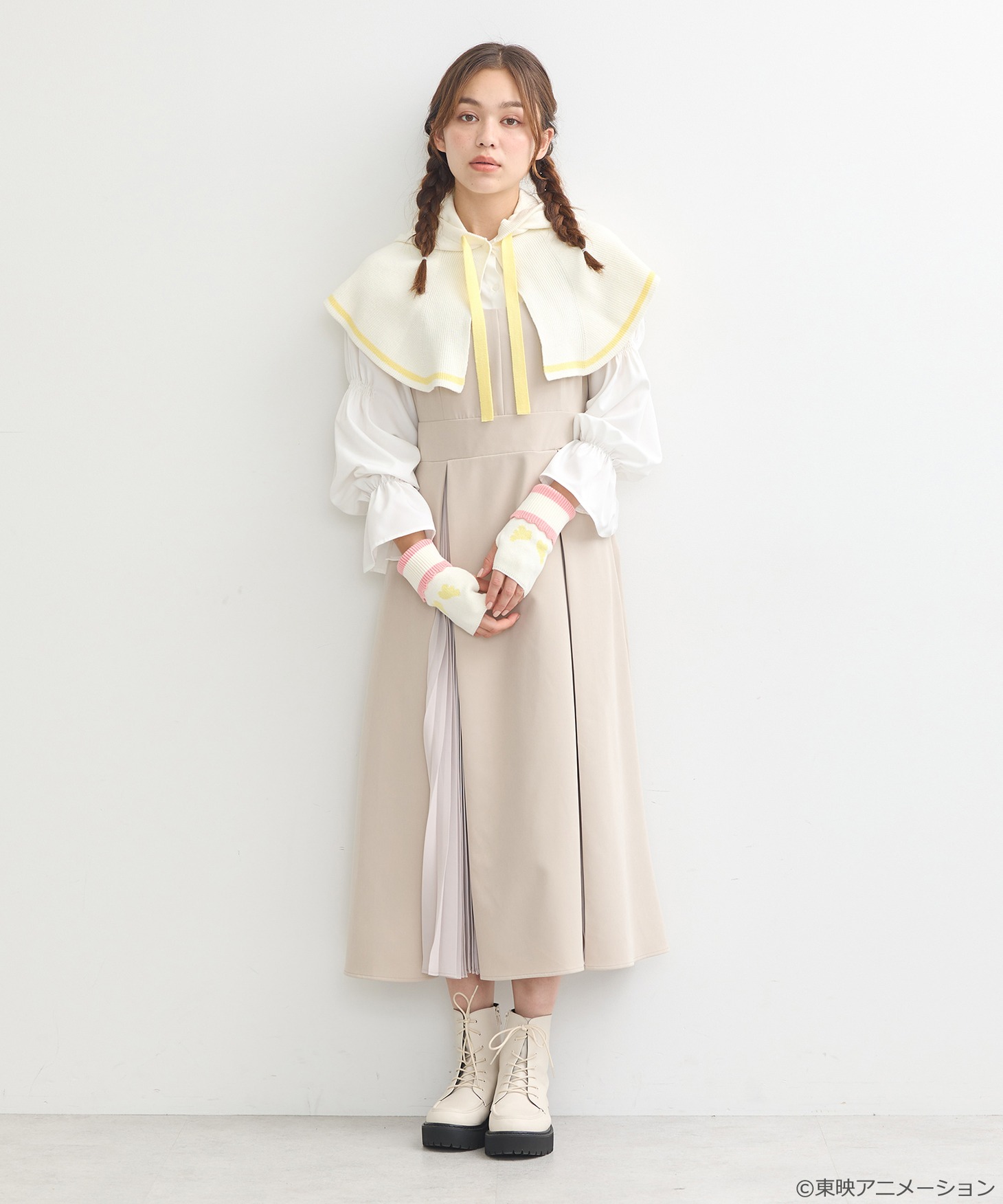 「おジャ魔女どれみ 2WAYカーディガン（ハナちゃんモデル）」の着用例。