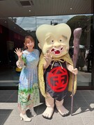 「新美の巨人たち」の「恐ろしくも楽しい！水木しげる『妖怪画』×中川翔子」でアートトラベラーを務める中川翔子。 (c)テレビ東京