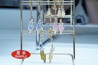 「TVアニメ『うる星やつら』展」で販売されるグッズの一部。