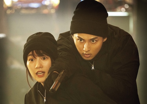 ドラマ「幸せカナコの殺し屋生活」場面写真 ©️DMM TV