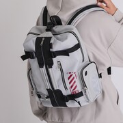 「シドニアの騎士 モデル バックパック」のイメージ。