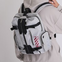 「シドニアの騎士 モデル バックパック」のイメージ。