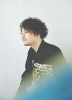 TVアニメ「誰ソ彼ホテル」音楽を担当するSugarbeans。