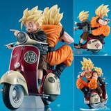 ドラゴンボールZ」スーパーサイヤ人の悟空＆悟飯がバイクに2人乗りする 