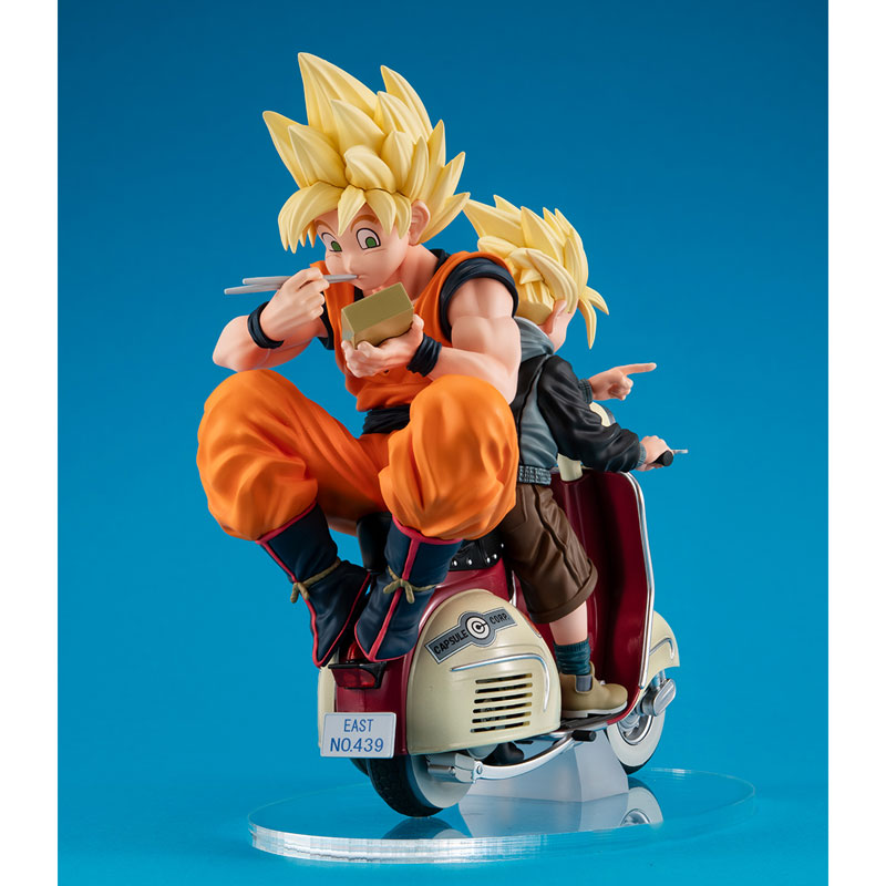 「デスクトップリアルマッコイEX ドラゴンボールZ スーパーサイヤ人孫悟空＆スーパーサイヤ人孫悟飯＆バイク」