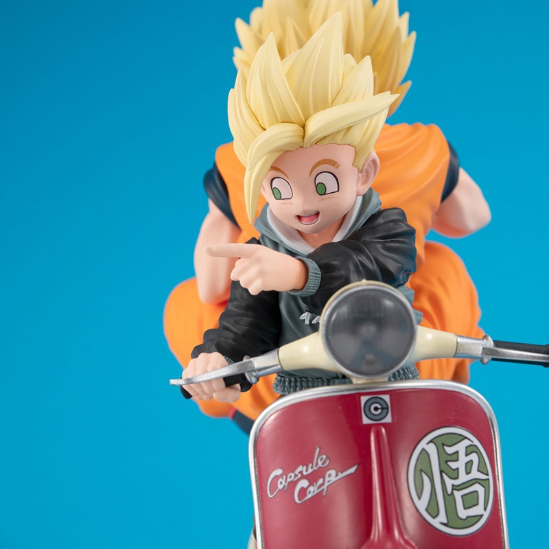 「デスクトップリアルマッコイEX ドラゴンボールZ スーパーサイヤ人孫悟空＆スーパーサイヤ人孫悟飯＆バイク」