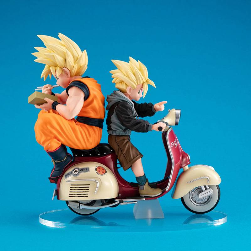 「デスクトップリアルマッコイEX ドラゴンボールZ スーパーサイヤ人孫悟空＆スーパーサイヤ人孫悟飯＆バイク」