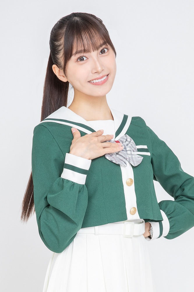 小山璃奈扮する天草ヒカル。
