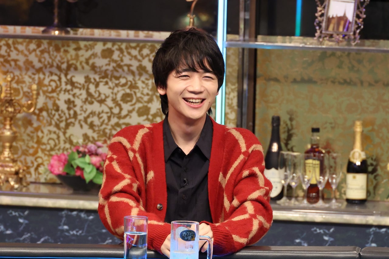 戸谷菊之介が「酒のツマミになる話」出演、一番うれしい褒められ方を明かす