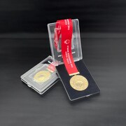 特典付き入場チケットの購入でもらえるオリジナルメダル。 ※デザイン・仕様等は変更になる可能性あり。