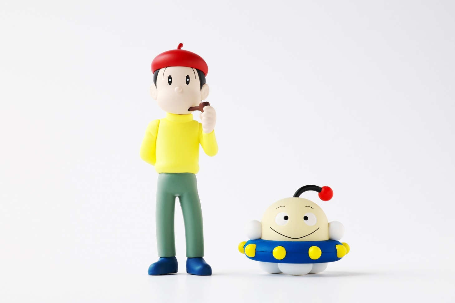 納戸理人（原作カラー版）とざしきボーイのフィギュア。