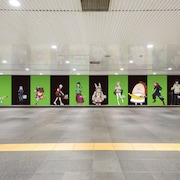 今日は「アニメの日」!渋谷に虎杖悠仁、猫猫、越前リョーマらが集合する広告が登場