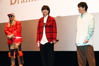 左からDJ KOO（TRF）、寺島惇太、五十嵐雅。