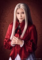 山内優花扮するアイリスフィール・フォン・アインツベルン。