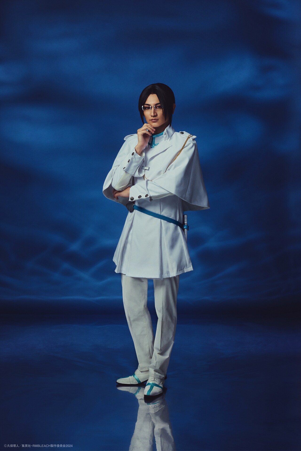 佐藤永典扮する石田雨竜。 - 「ROCK MUSICAL BLEACH」“破面篇