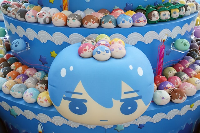 ハラカドに登場した「おまんじゅうにぎにぎマスコット10th Birthday Party POP UP SHOP」の展示の様子。