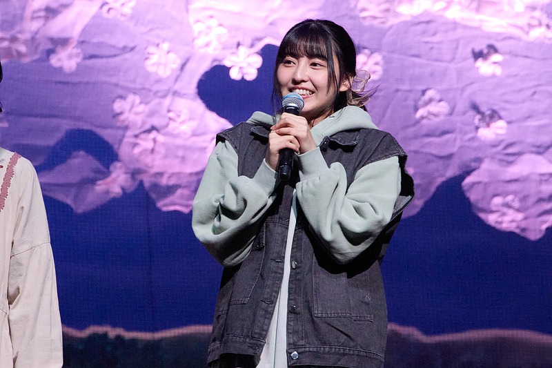 指出毬亜
