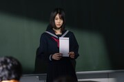映画「遺書、公開。」場面写真。 (c)2024 映画「遺書、公開。」製作委員会　(c)陽東太郎／SQUARE ENIX