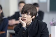 映画「遺書、公開。」場面写真。 (c)2024 映画「遺書、公開。」製作委員会　(c)陽東太郎／SQUARE ENIX