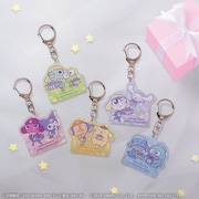 「『ケロロ軍曹』×『サンリオキャラクターズ』POP UP SHOP」で販売されるトレーディングアクリルキーホルダー。