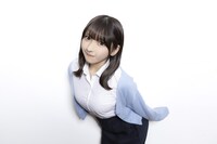 十味扮する片瀬詩織里。 (c)ＢＳ松竹東急／レプロエンタテインメント