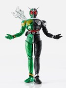 「S.H.Figuarts（真骨彫製法）仮面ライダーW サイクロンスカル」