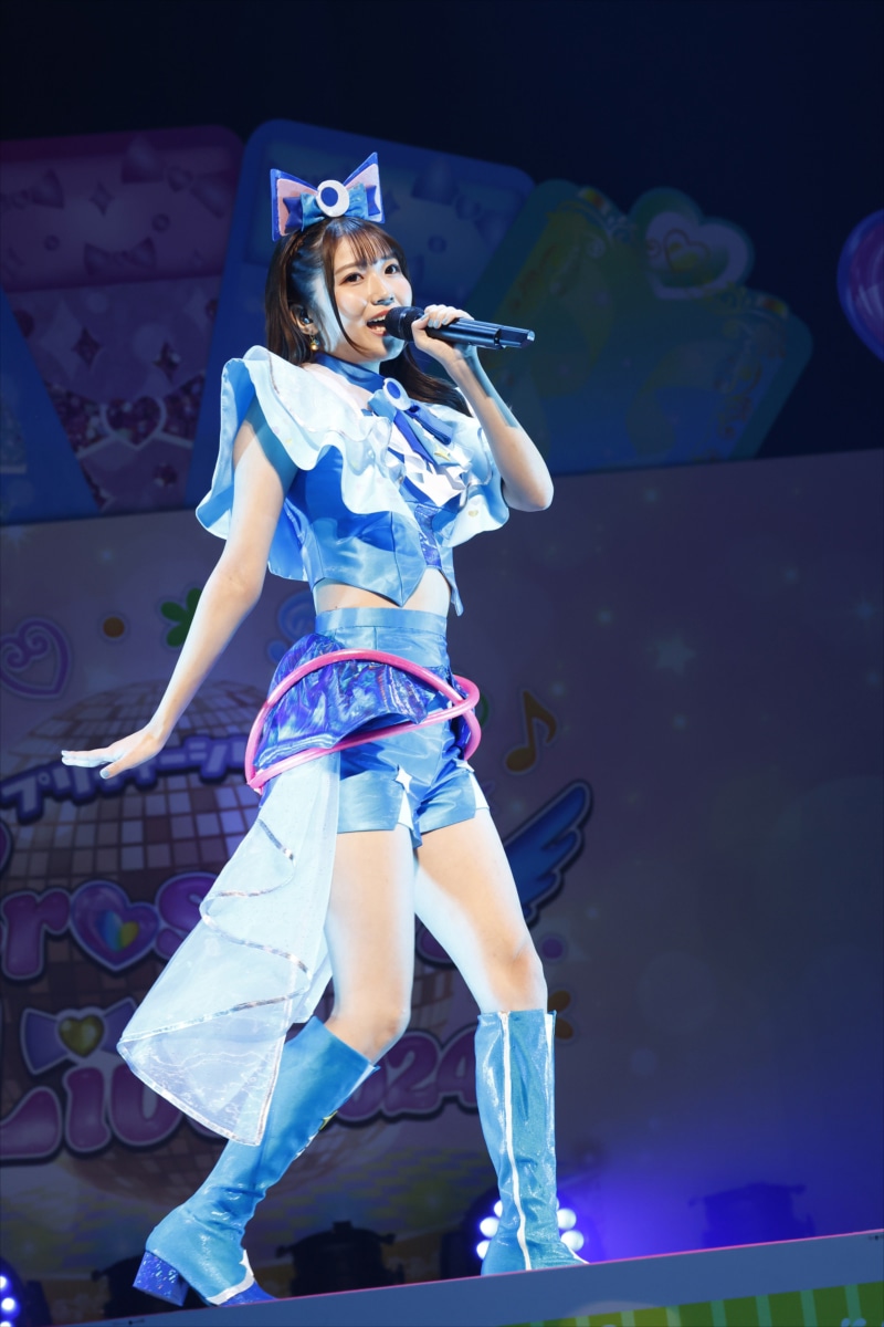 星川みつき役の平塚紗依。