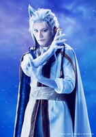 白柏寿大扮するフェンリル。