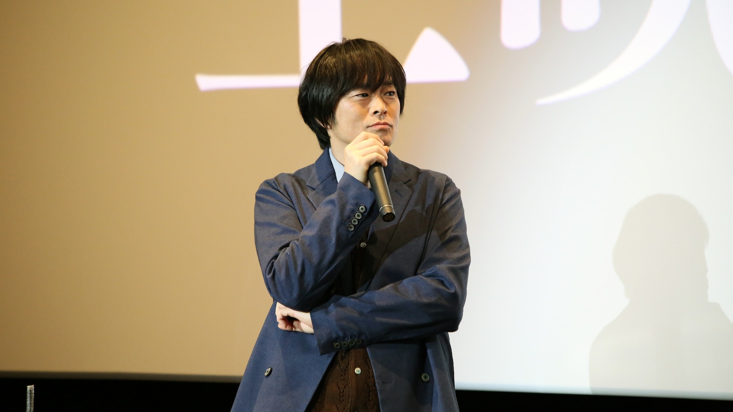 志村新八役の阪口大助。