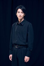 渡邊圭祐演じる伊勢由貴也。