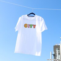 「ロゴTシャツ」