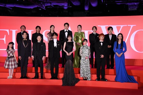 映画「はたらく細胞」のレッドカーペットイベントの様子。